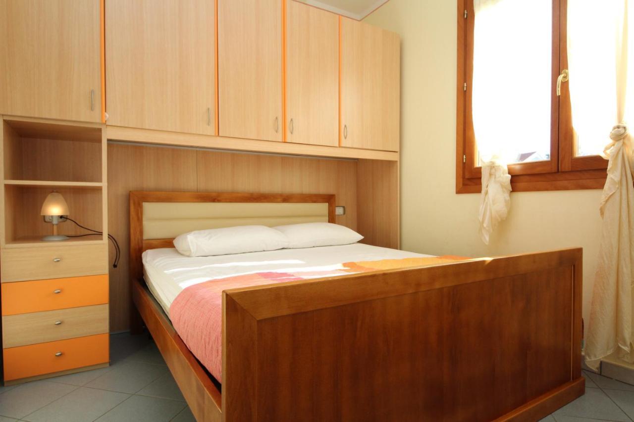 Residence Sole E Mare Appartamenti Rosolina Mare Exterior foto